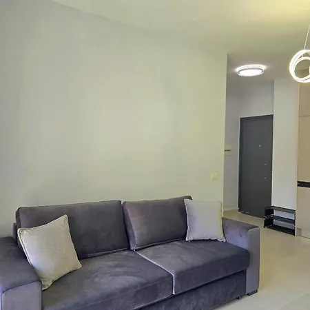 In Near Sandy Apartment Golem (Tirana)