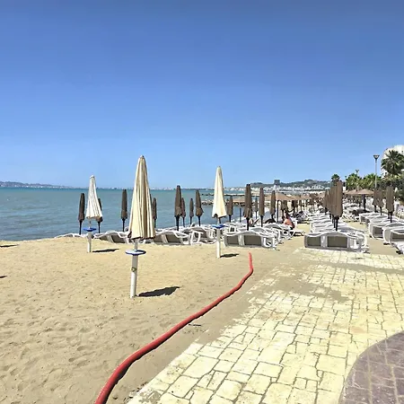The Balcony Break Beachside Living In Durres *
